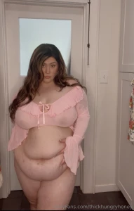 This outfit had me feeling so hot and fat don t you think it makes me part 1