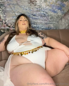 This goddess of gluttony set really has me feeling sexier and fatter part 3