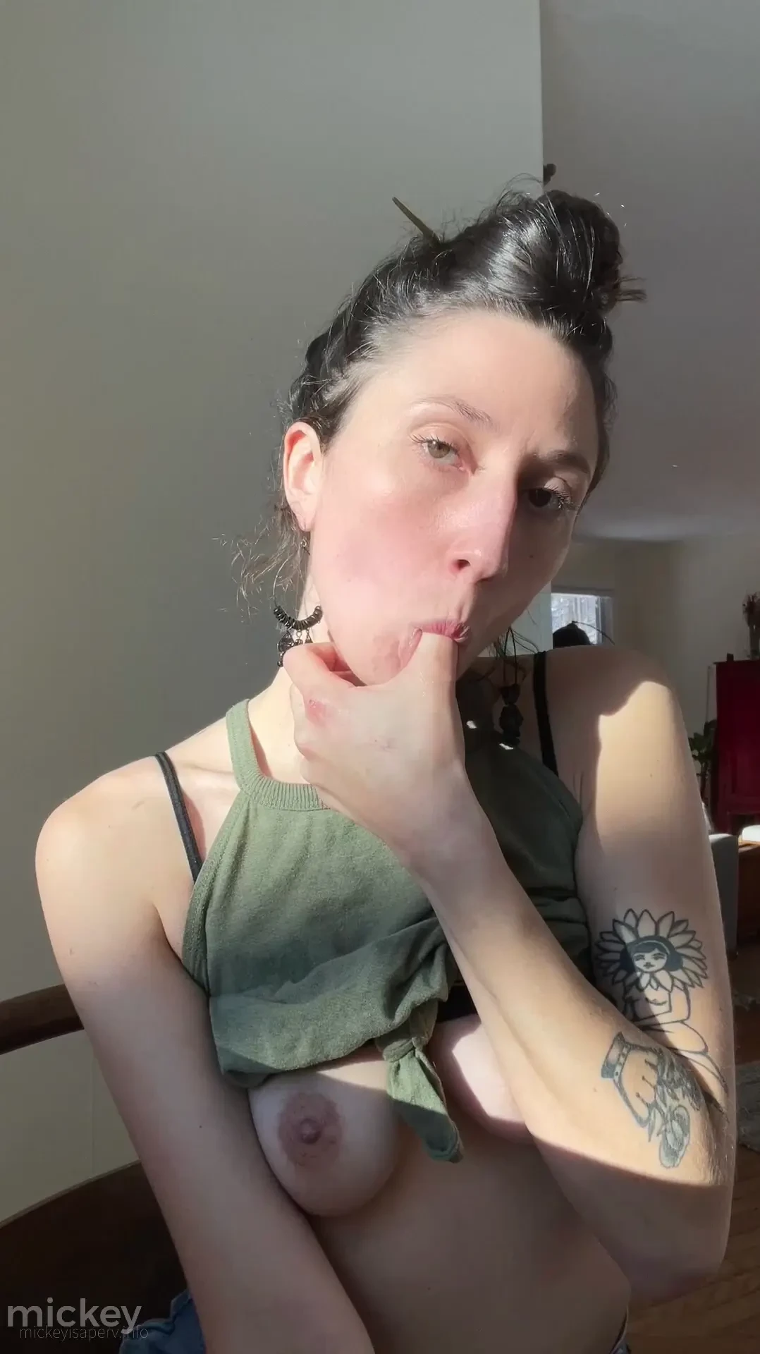 I need to shoot a bj video 