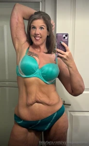 Sexy naughty wife and milf that likes to share her attention and loves part 2