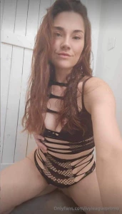 My weird neighbor is obsessed with me mainly my nails one night i part 2