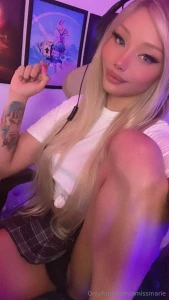 What r my babies doing now i would love somebody with me to have fun p