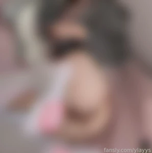 1 vid amp pics in cute paw knee socks from lovely fan wanna see more