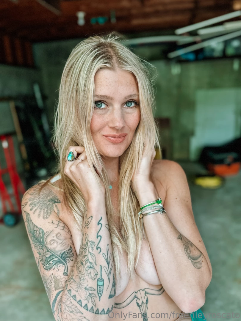 You deserve a titty pic 