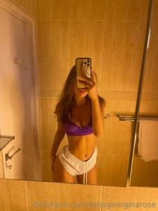 Hello from my bathroom