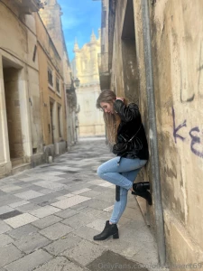 Do you love walking on quiet streets or do you prefer the hustle and