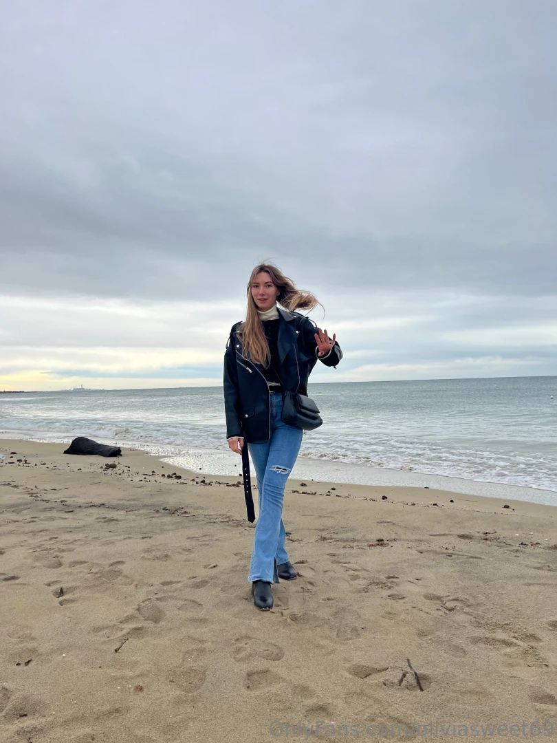 Christmas is a wonderful time that always lifts my spirits and brings 