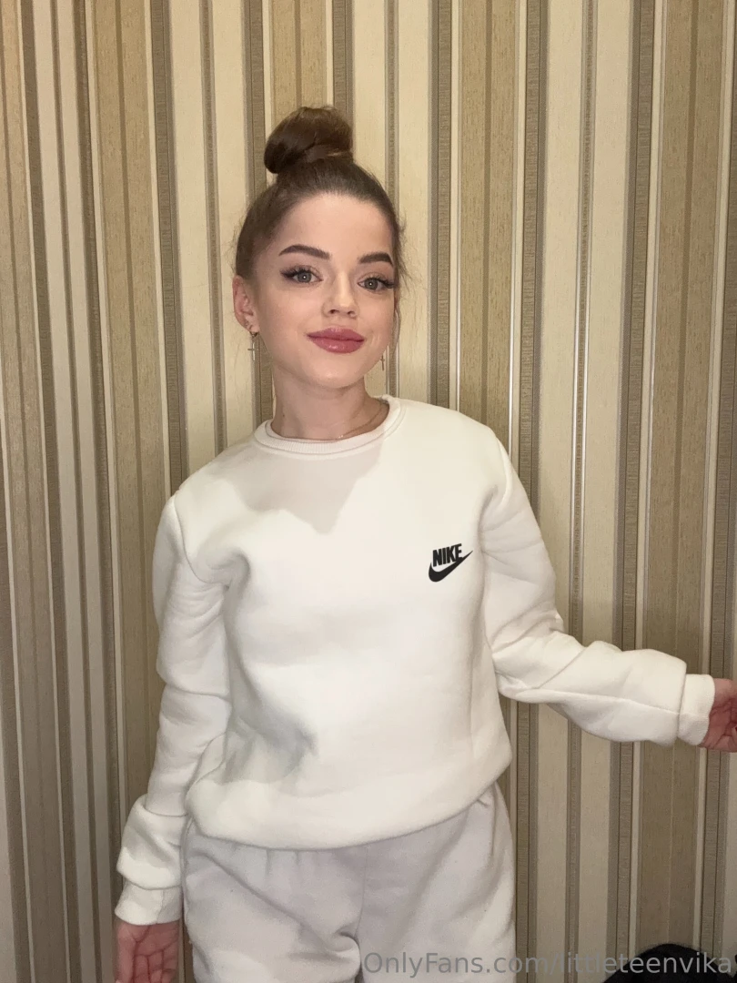 Hello my dear friends my name is vika and i m so glad you re here let 