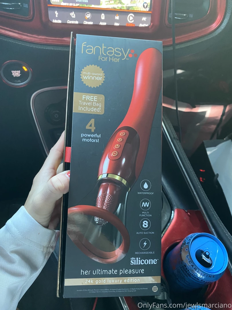 New toys i m soooo excited om who else wants to see me playing with 