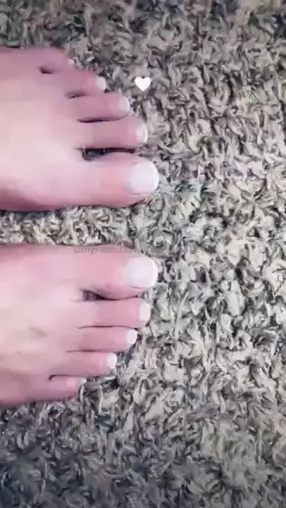 Pretty toes part 21 