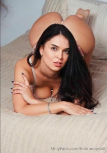Oooh so sexy helena_mayer has something really wet and deep enjoy her part 285