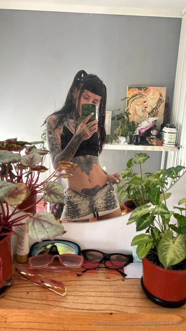 If i made your cock hard you owe me 5 - pay the cuck tax part 1 