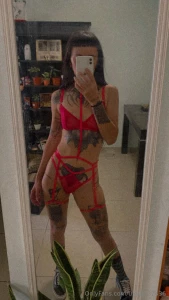 Who else likes tongue kisses