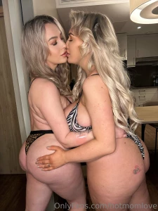 No better feeling than her pussy on mine
