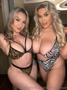 Mommies are online cum play part 2