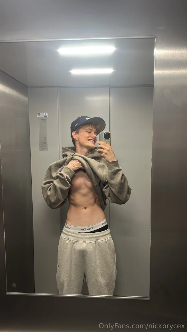 Are you horny right now dm me on nickbrycee for a free video 