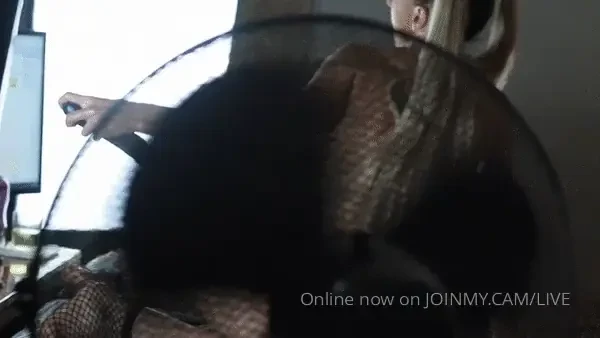Lets fuck my ass p im online 
