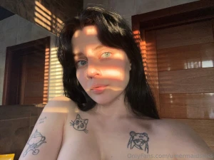 Magic hour makes everything feel like a secret moment