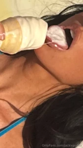 Its soooo hot out today- who wants some extra steamy pics