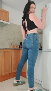 I have something sooo hot for you message me now