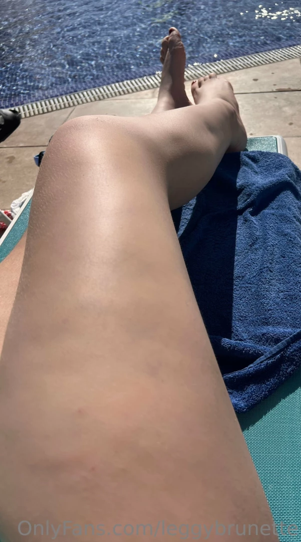 They need to make a sunlounger long enough for me i am on holiday for 