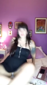 Stream started at 11 04 2021 11 01 pm miss_babel thanks for joining my