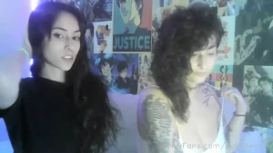 Stream started at 03 24 2021 11 06 pm it s julh4 and raysuicide come