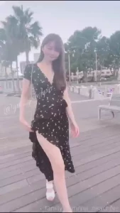 Bad girl yui s dangerous exposure walk i went for an evening walk and