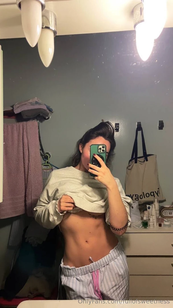 Pour que tu vois un peu ma s ance de sport tr s hot 