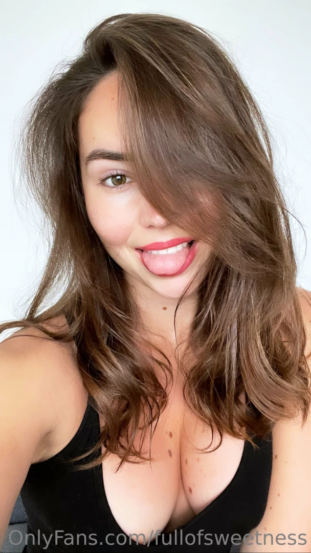 It s my birthday today tips me and i send you a gift by private 