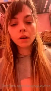 7 min comp including 25 farts gassy is back with this months raw