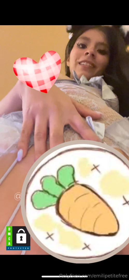 Me encontr este videito quieres ver c mo esta conejita se da placer 