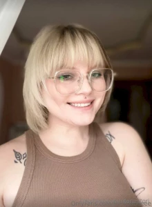 Frostbabeeee wants to play with you she will unlock your secret part 4