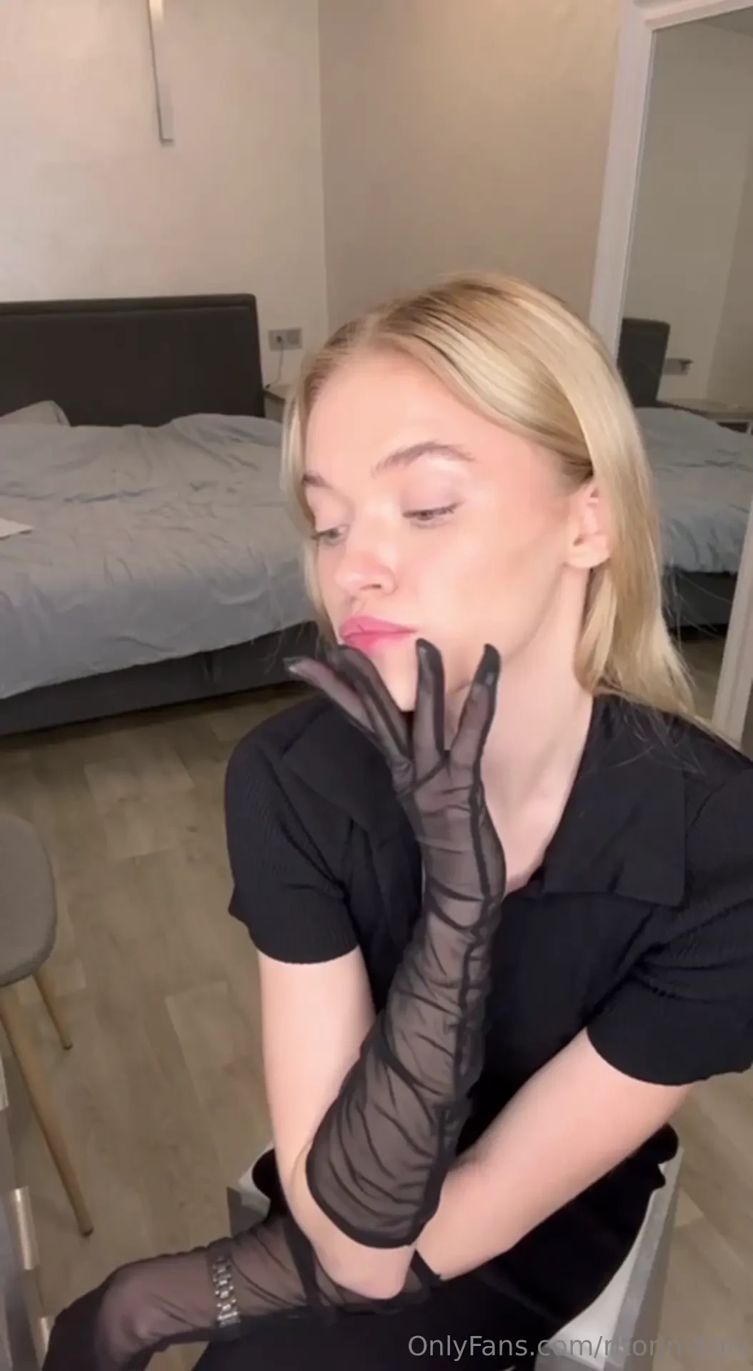 The black dress the bare skin i can t hold back any longer i lick my 