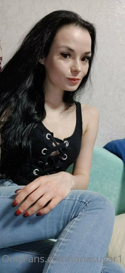 I want to ride a hot hard cock i want strong slaps on my ass and rough 