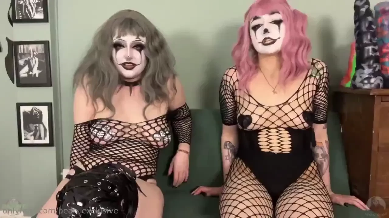 Wank at work- cuckles twins give you some daring femdom tasks 