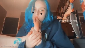 Bean worships her feet- self worship of my feet lots of enjoying