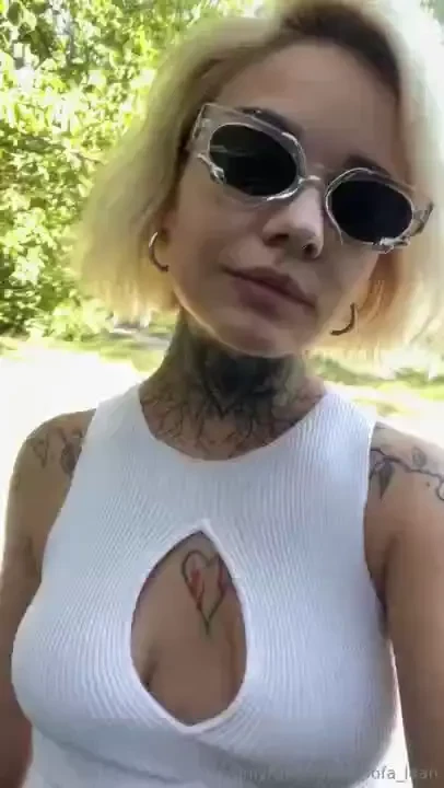 I like interesting accessories that will make me different it fills me 