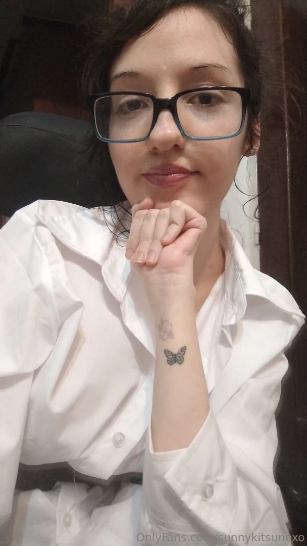 I wanted to try a sexy corporate look maybe its silly but i hope you part 10 