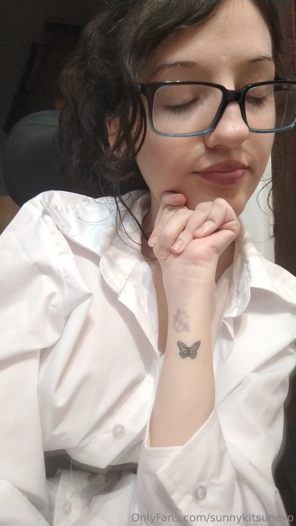 I wanted to try a sexy corporate look maybe its silly but i hope you part 7 