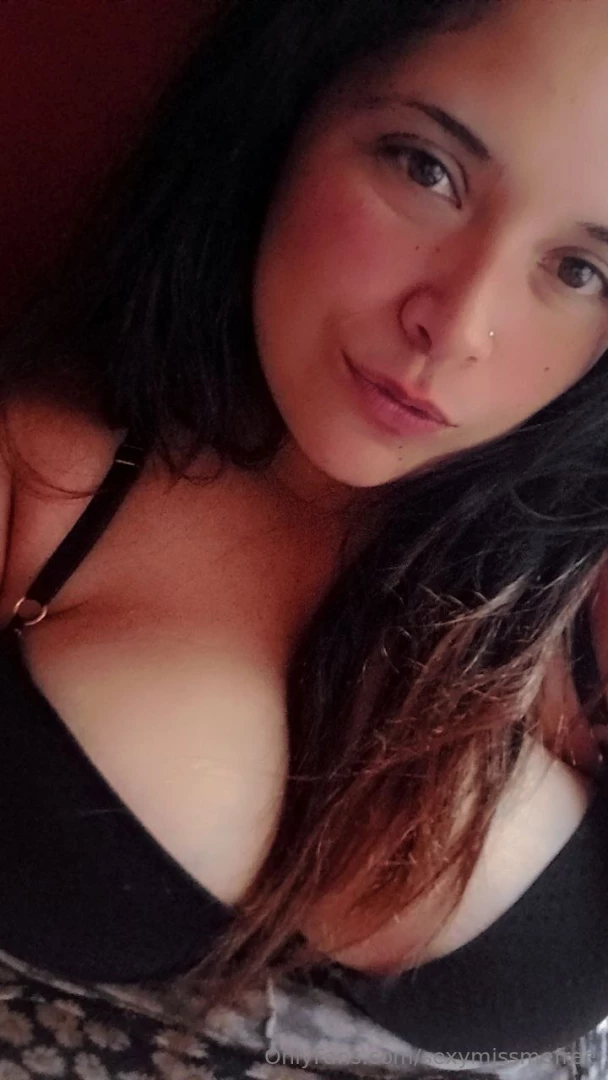 Abby certainly enjoys kinky games join her and start enjoying free 