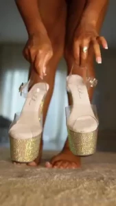 Get ready to worship my perfect feet toes and soles in stunning 4k hd
