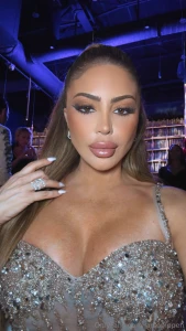 Too glam to give a damn part 179