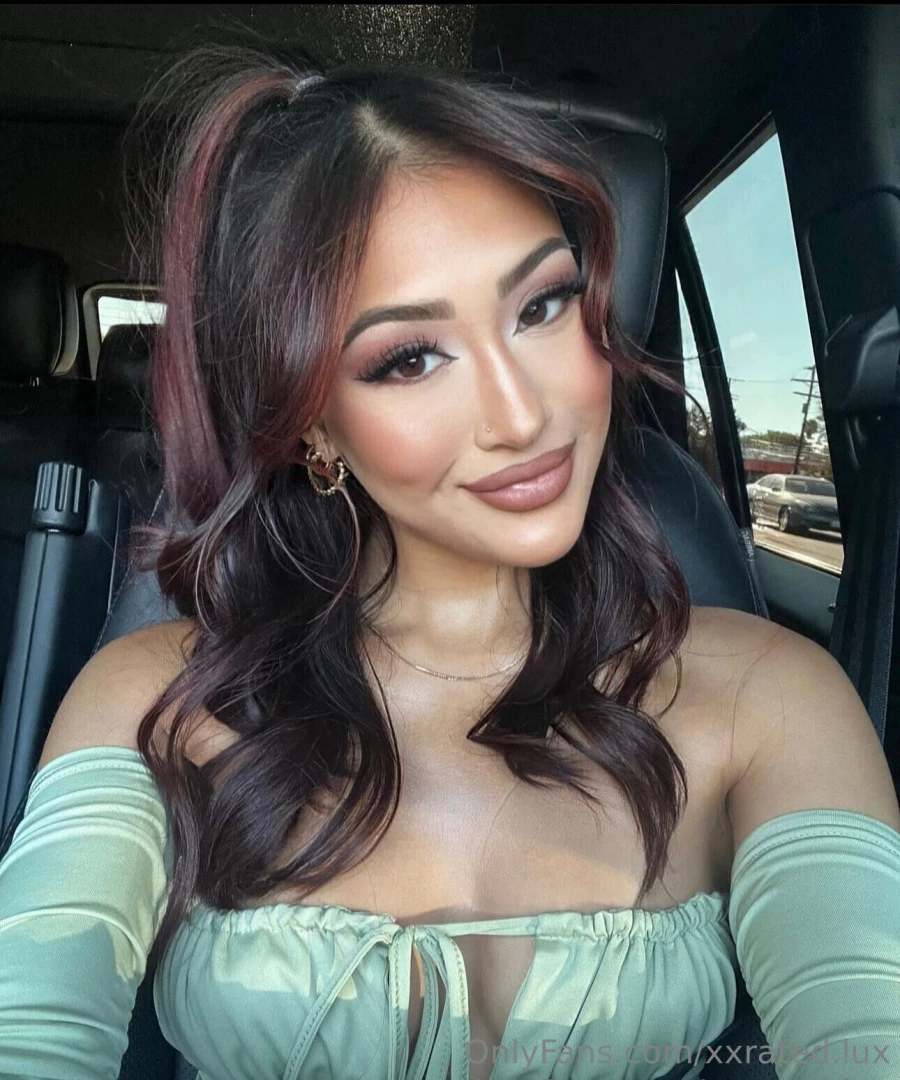 Rise and shine to all my fans i have a special treat for the first 5 