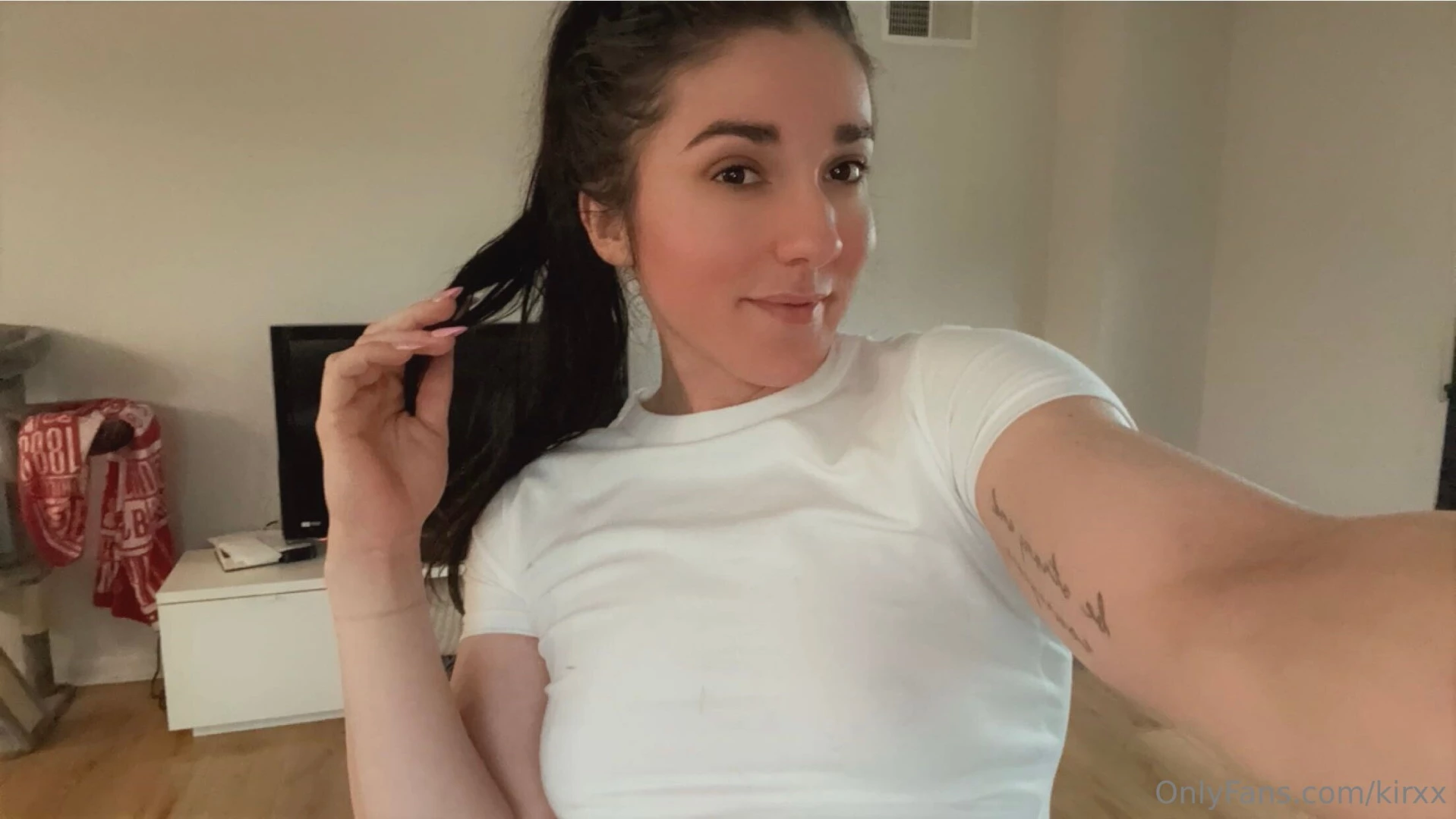 Just uploaded something special your dms are waiting 