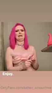 Blooper find the full video on my paid page onlyfans com kitten_amour