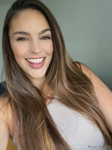 Unbox my tuesday treat bundle by tipping on this post below 25 treat