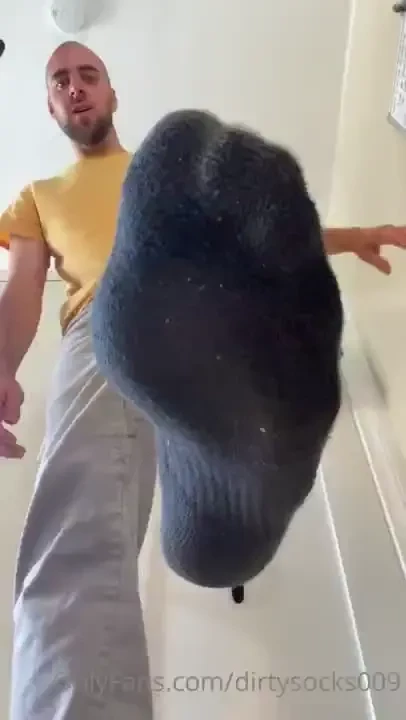 Suddenly i m 100 times your size 