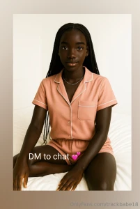 I m waiting for u to open ur dm s