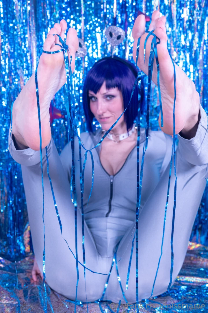 Happy new year from your friendly alien sex fiend part 2 